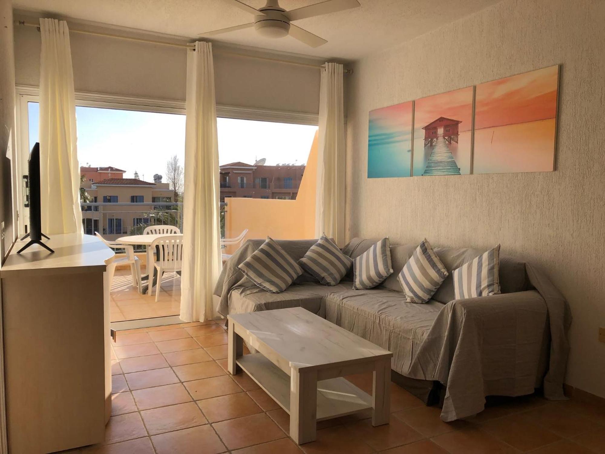 Limnaria Gardens - 1 Bedroom, Sunny Apartment With Stunning Pool Views Paphos Exterior foto
